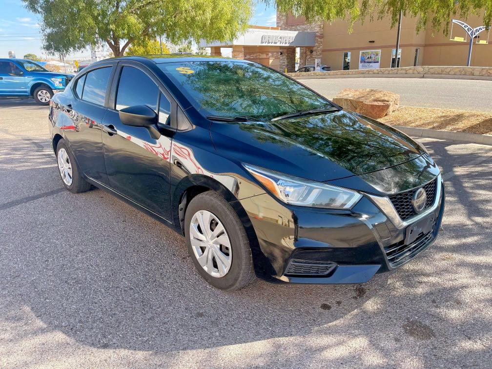 NISSAN VERSA S