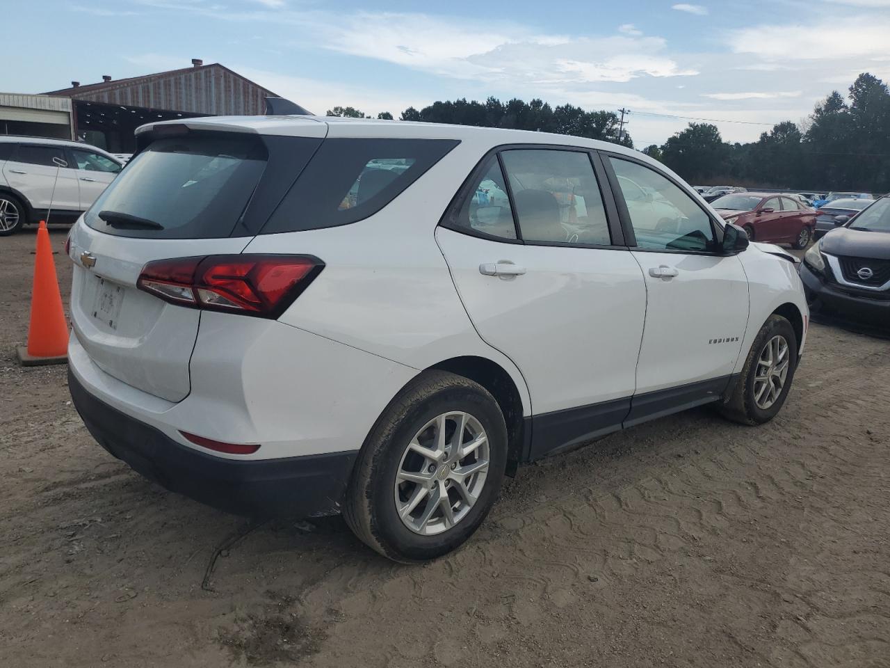 Chevrolet Equinox ls 2022