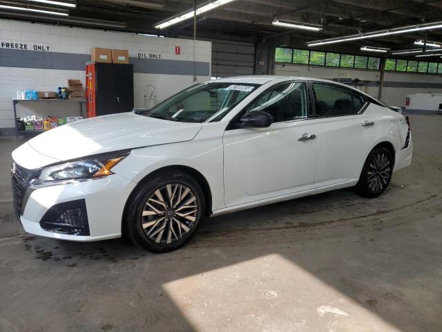 NISSAN ALTIMA SV
