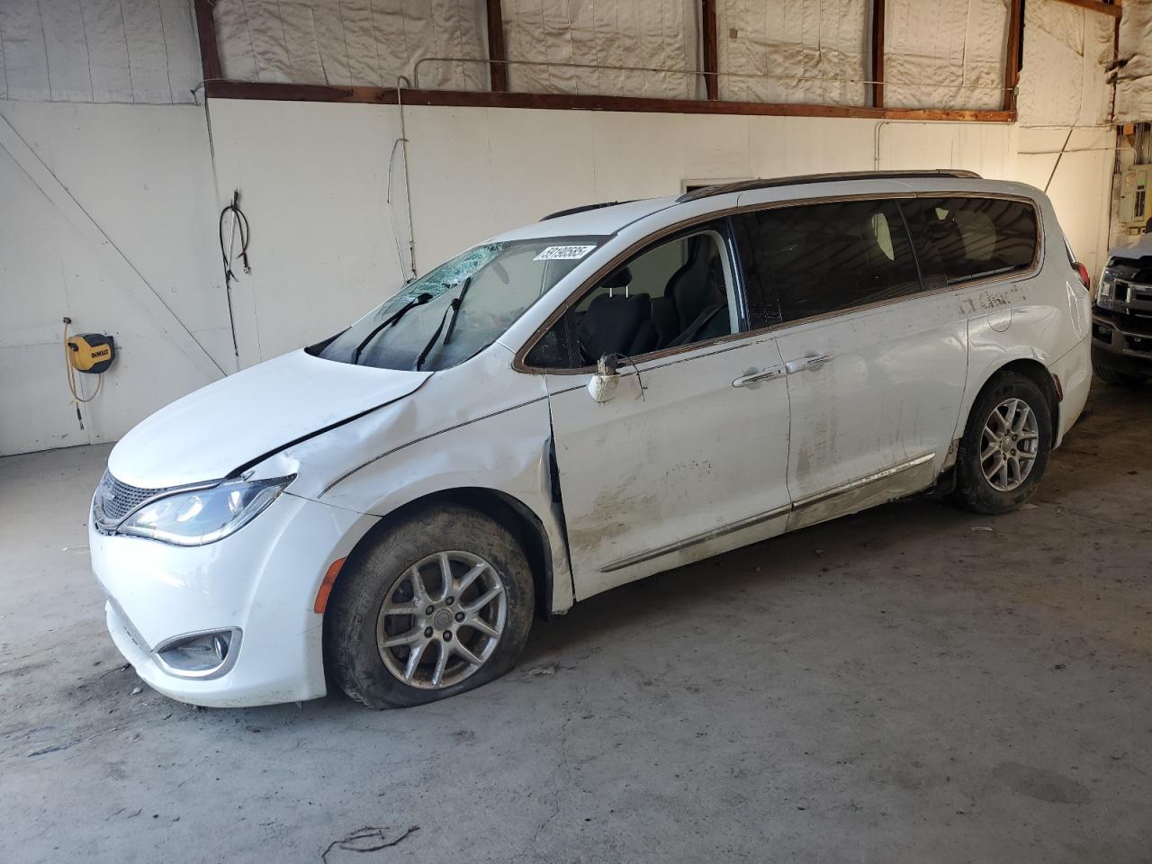 CHRYSLER PACIFICA TOURING L