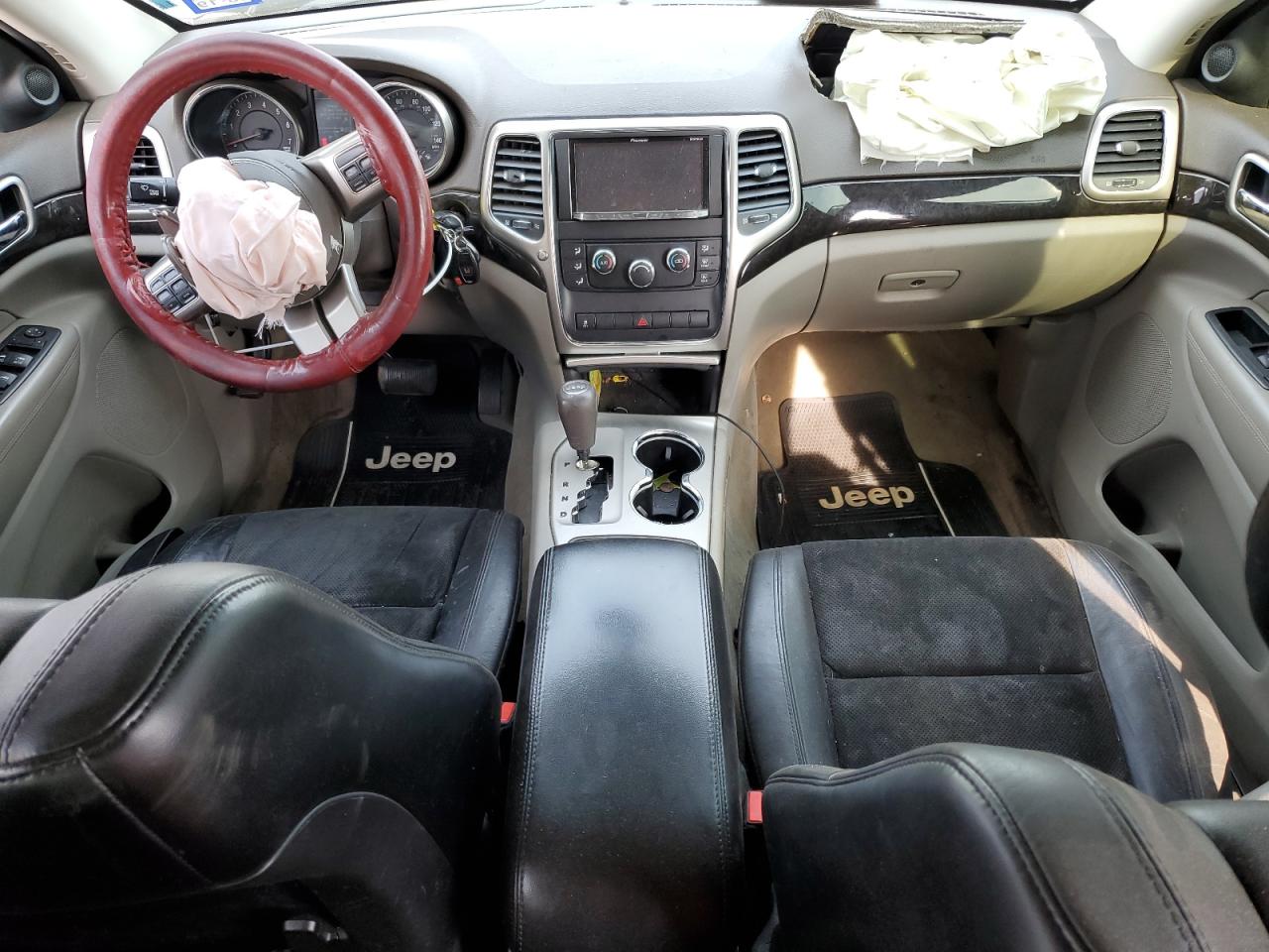 JEEP GRAND CHEROKEE LAREDO