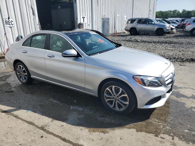 Vin: 55swf4kb9ju235061, lot: 61671125, mercedes-benz c-class 300 4matic 20184