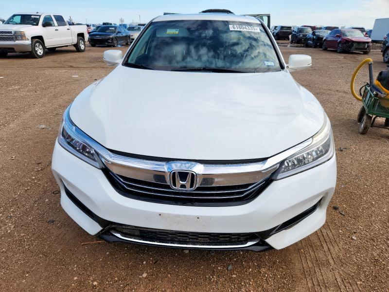2017 HONDA ACCORD TOU JHMCR6F78HC024971