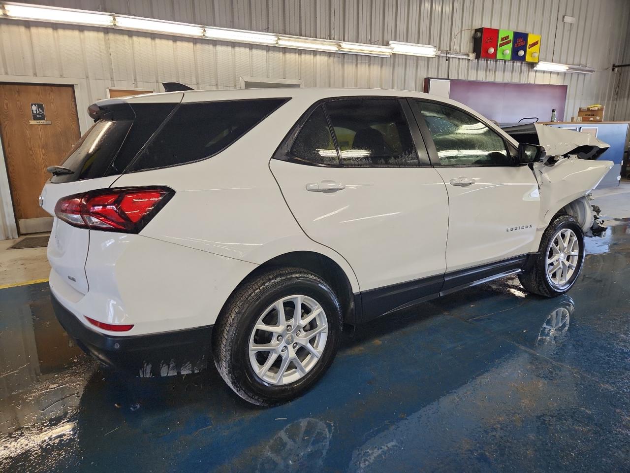 Chevrolet Equinox ls 2024