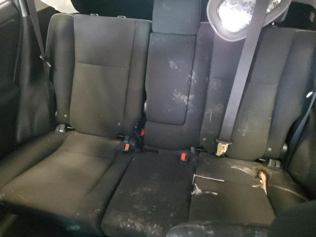 2017 TOYOTA RAV4 XLE JTMRFREV6HJ704739