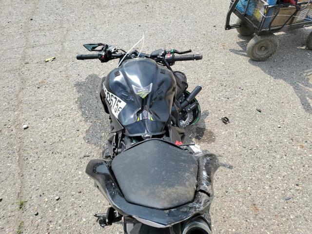 2016 KAWASAKI ZR800 B JKBZRCB15GDA16646