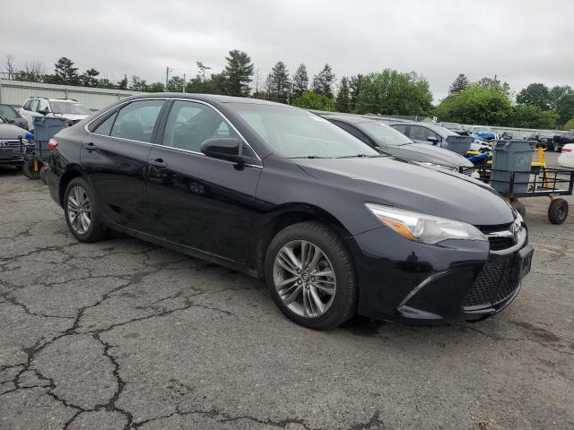 Vin: 4t1bf1fk7hu702659, lot: 61536625, toyota camry le 20174