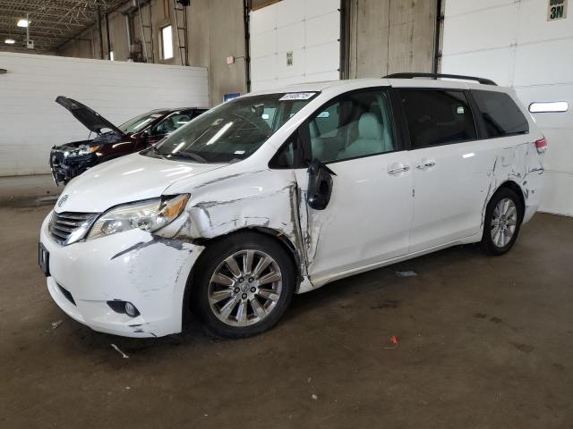 TOYOTA SIENNA XLE
