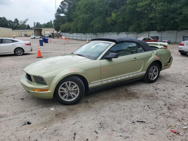 FORD MUSTANG