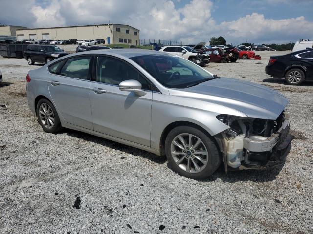 Vin: 3fa6p0hd9hr339158, lot: 60465665, ford fusion se 20174