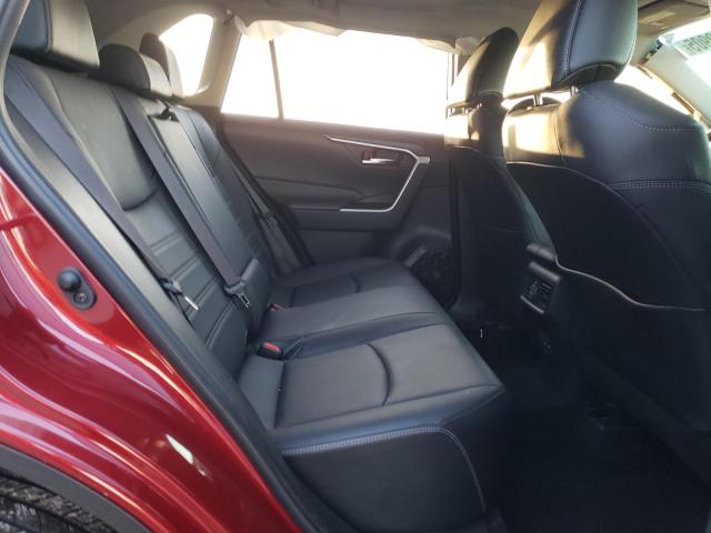 2019 TOYOTA RAV4 XLE P - JTMA1RFV6KD015977