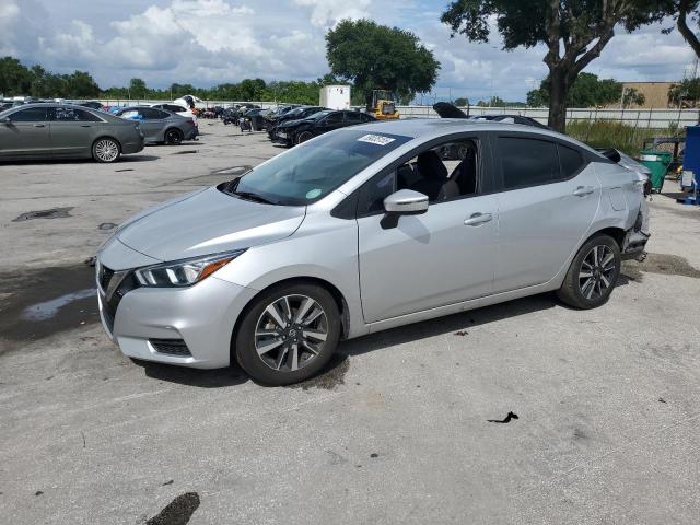 NISSAN VERSA SV