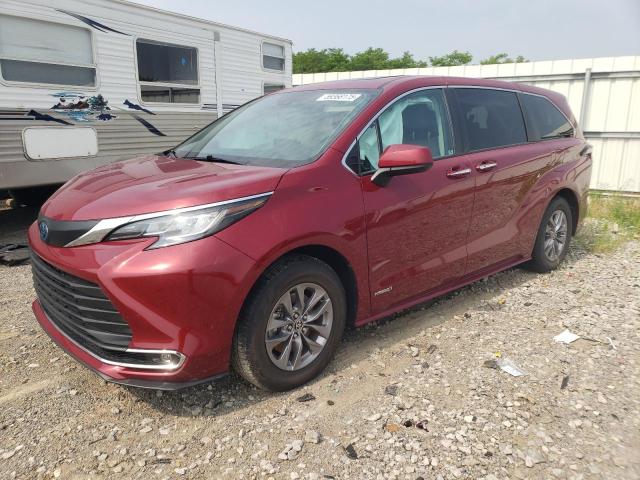 TOYOTA SIENNA XLE