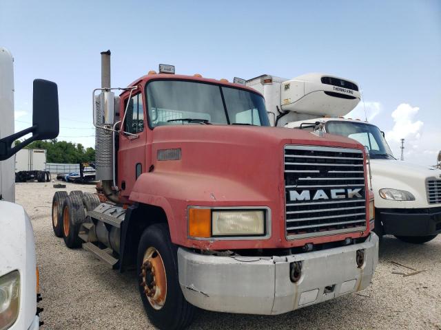 MACK 600 CH600 1997 red tractor diesel 1M2AA13Y2VW075808 photo #1