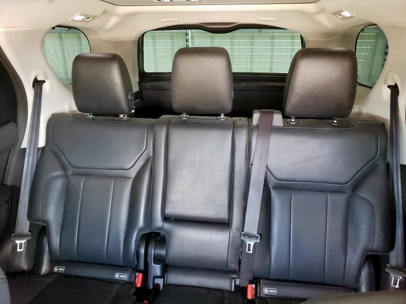 2019 LAND ROVER DISCOVERY SALRG2RV7K2400702