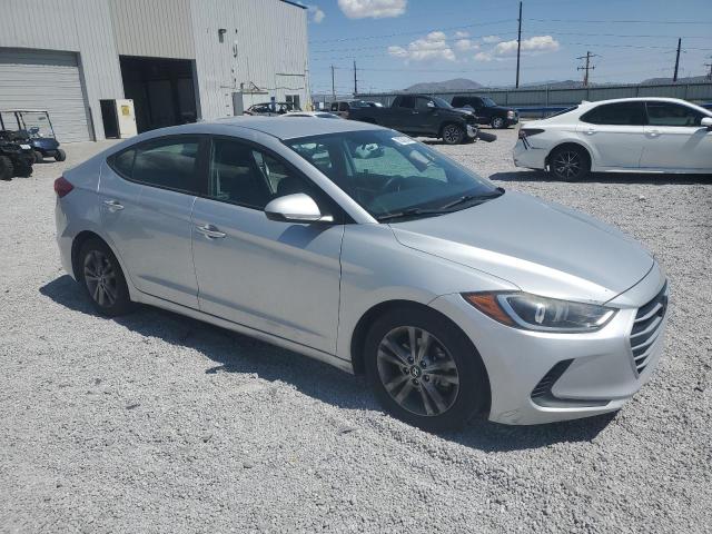 2018 HYUNDAI ELANTRA SE 5NPD84LF9JH213096