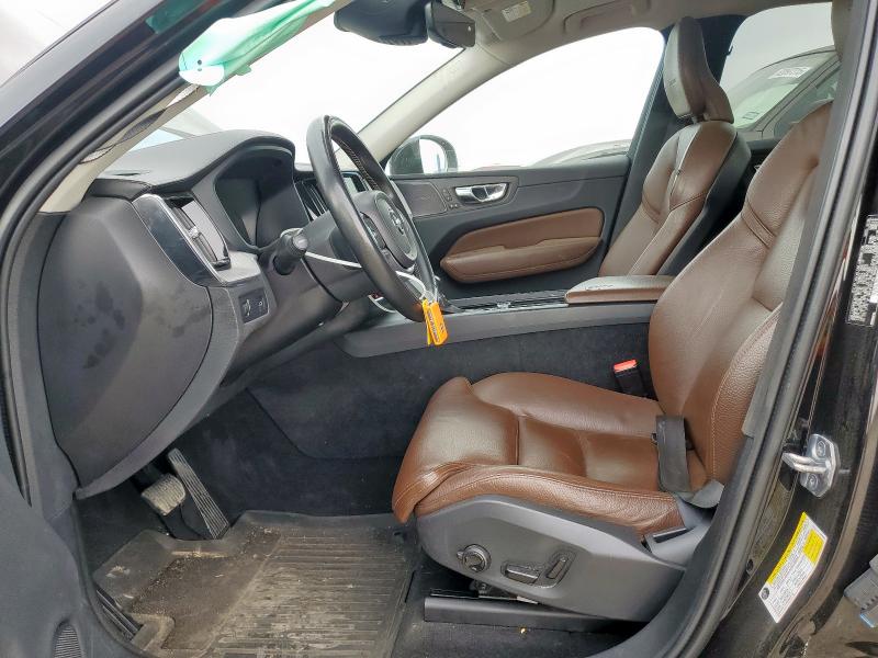 2019 VOLVO XC60 T5 IN LYV102DL2KB229452