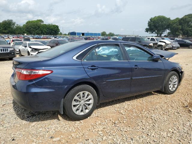 Vin: 4t1bf1fk3hu637924, lot: 60429405, toyota camry le 20173