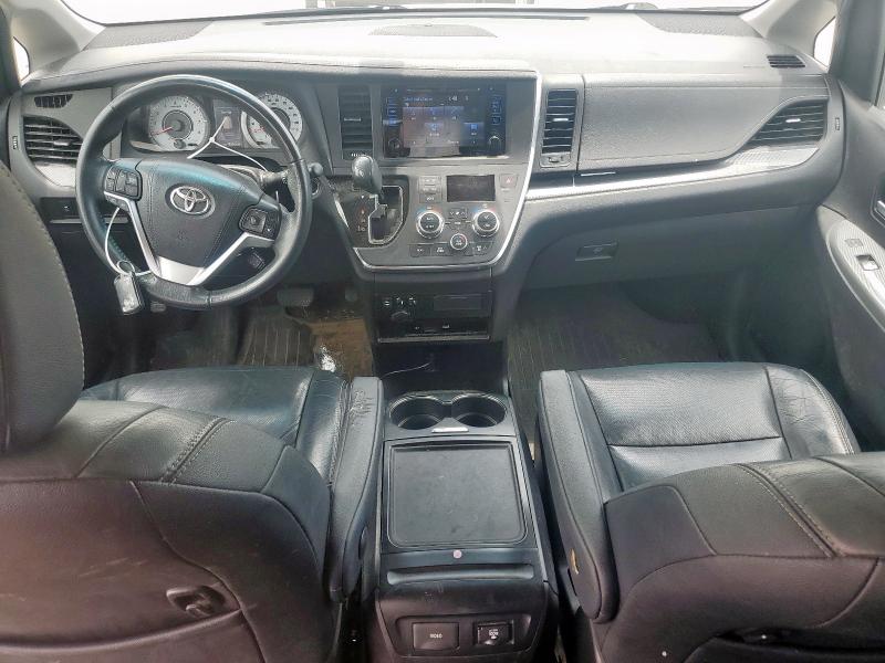 2017 TOYOTA SIENNA SE 5TDXZ3DC9HS821990