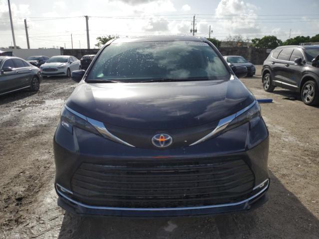 2024 TOYOTA SIENNA XLE 5TDYRKEC3RS182813