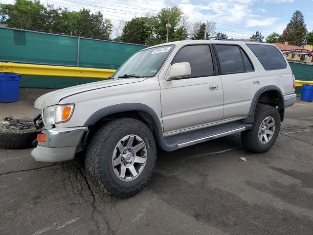 TOYOTA 4RUNNER SR