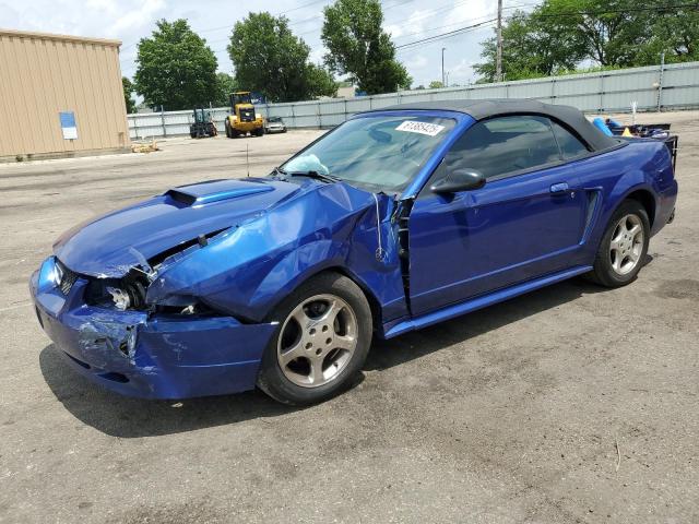 FORD MUSTANG