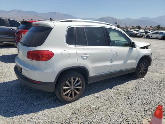 2017 VOLKSWAGEN TIGUAN WOL WVGRV7AXXHW505903