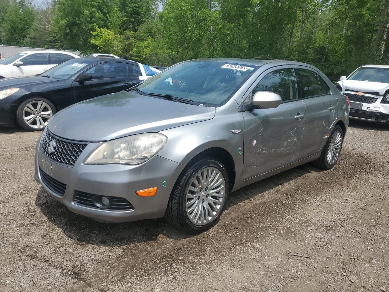 SUZUKI KIZASHI SX