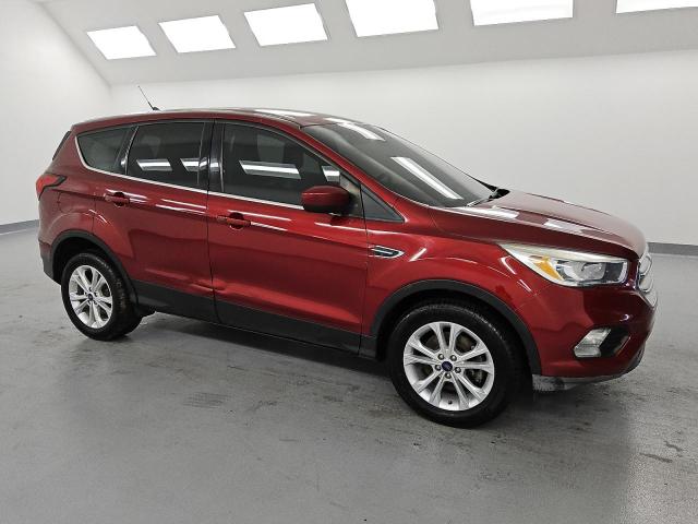 Vin: 1fmcu9gd2kua19204, lot: 57859885, ford escape se 20194
