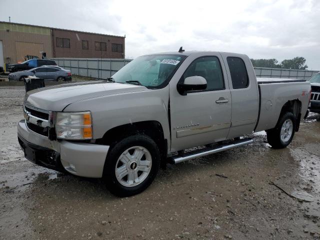 CHEVROLET SILVERADO