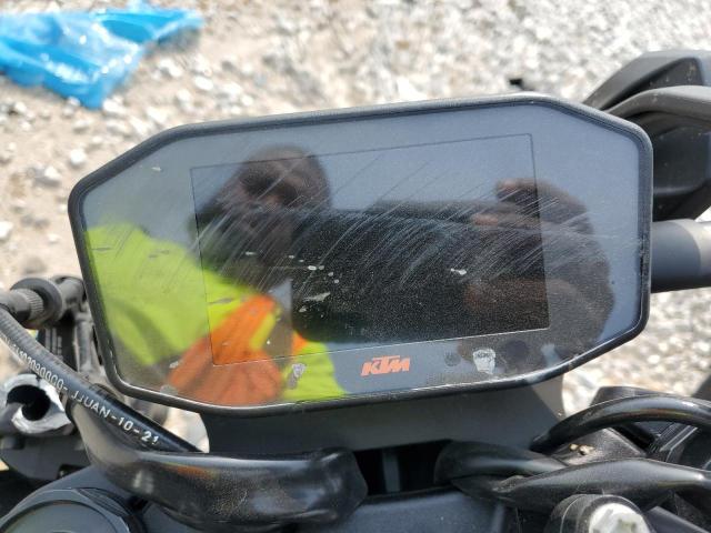 2022 KTM 890 DUKE R VBKTU9406NM830688