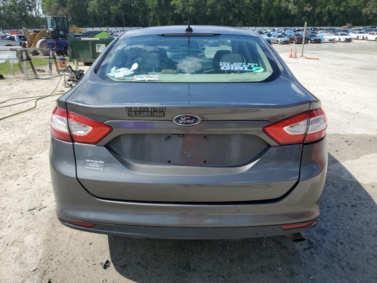 FORD FUSION SE