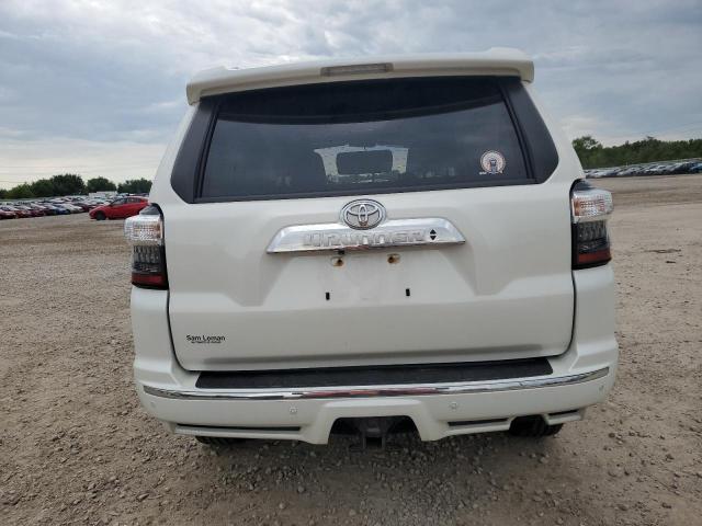 2019 TOYOTA 4RUNNER SR JTEBU5JR5K5690210