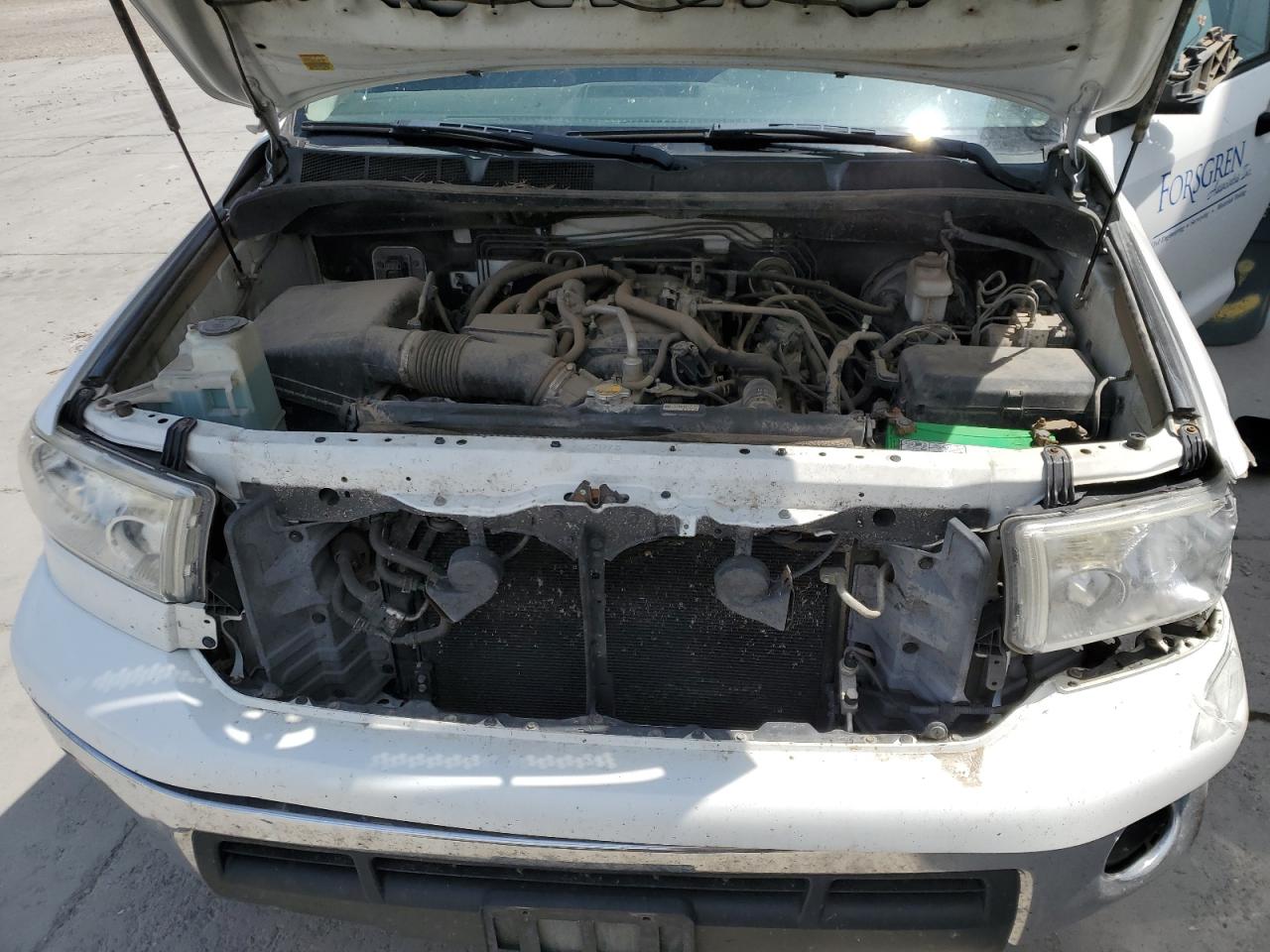 TOYOTA TUNDRA DOUBLE CAB SR5