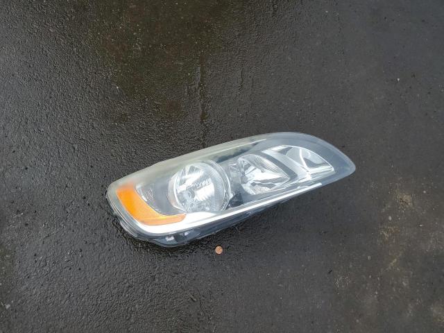 2015 VOLVO V60 PREMIE YV140MEB0F1187496