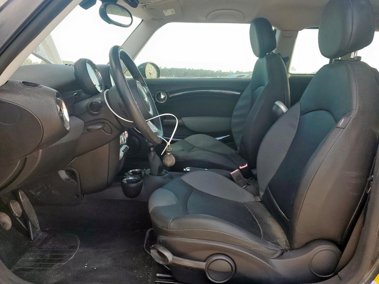 Lot #3186604970 2008 MINI COOPER CLU