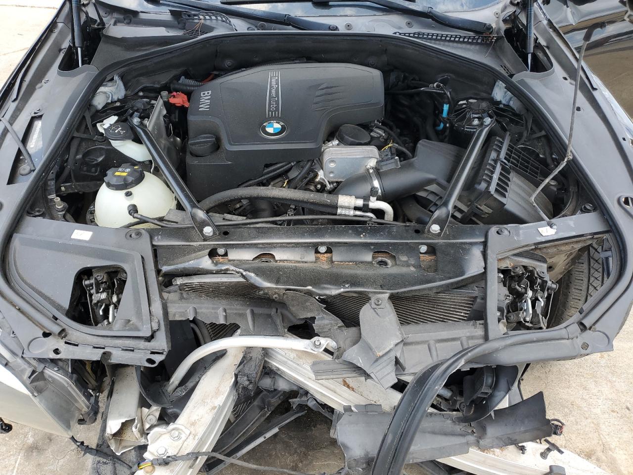 Lot #3309369993 2016 BMW 528 I