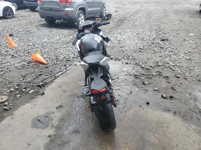 2024 SUZUKI GSX800 F JS1EM13B1R7104055