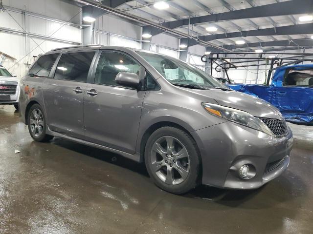 Vin: 5tdxk3dc8gs707465, lot: 61242545, toyota sienna se 20164