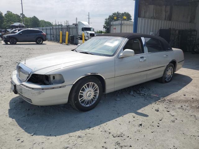 LINCOLN TOWN CAR S
