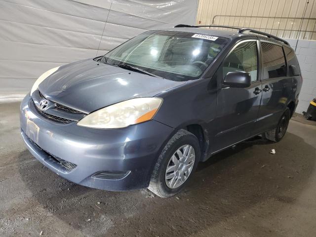 TOYOTA SIENNA CE