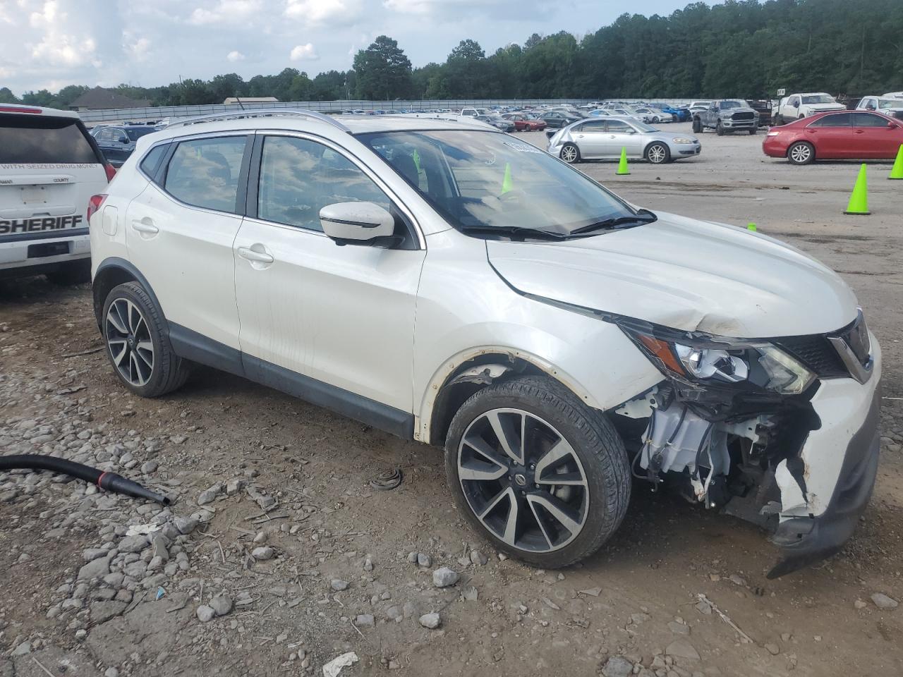 NISSAN ROGUE SPORT S