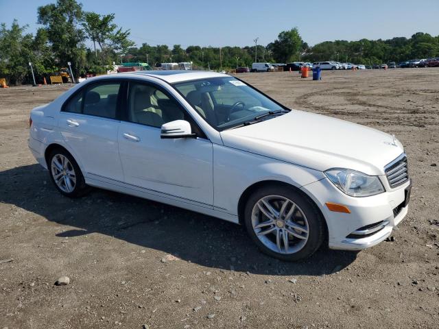 Vin: wddgf8ab2ea917394, lot: 61265225, mercedes-benz c-class 300 4matic 20144