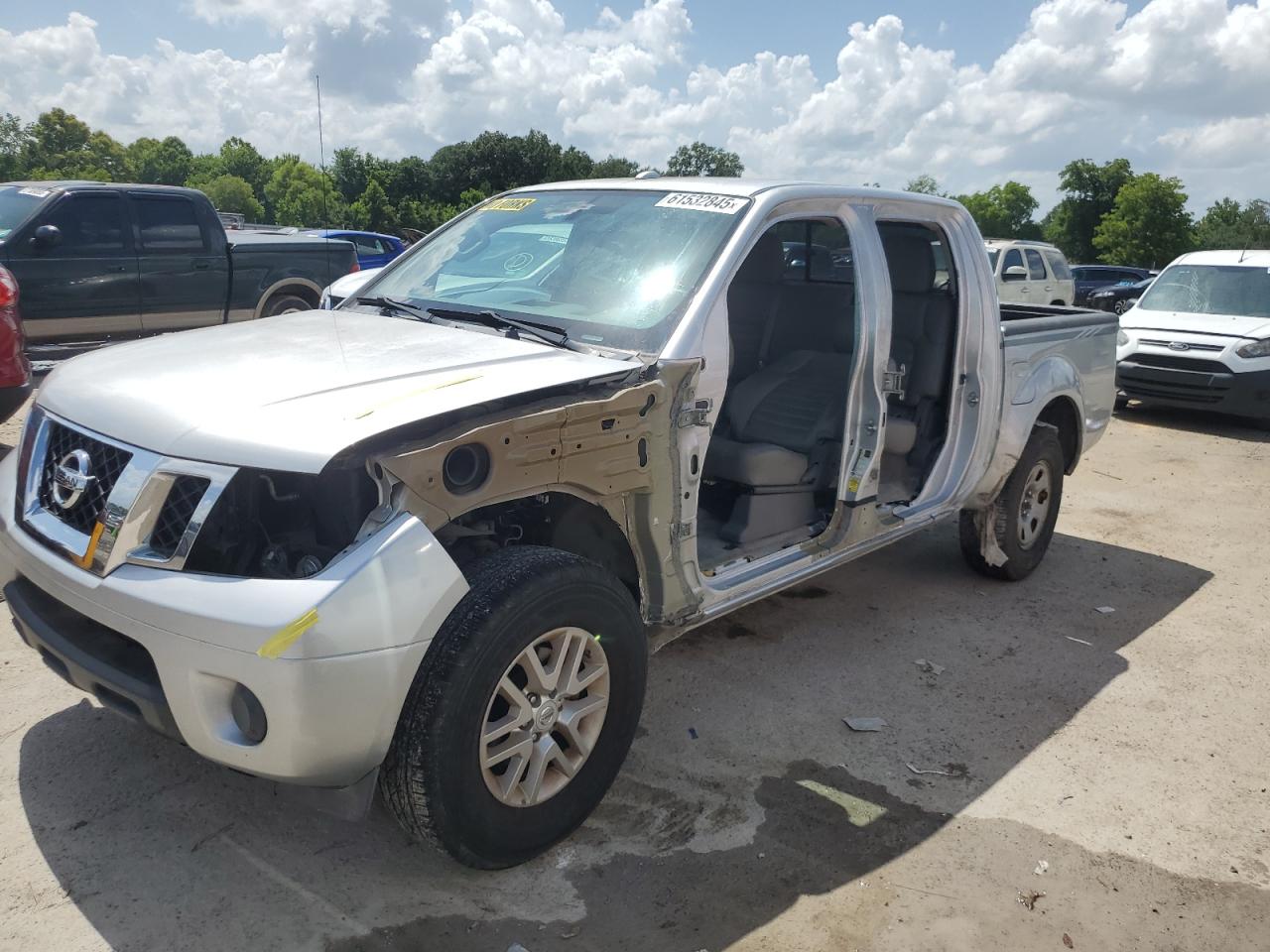 NISSAN FRONTIER S