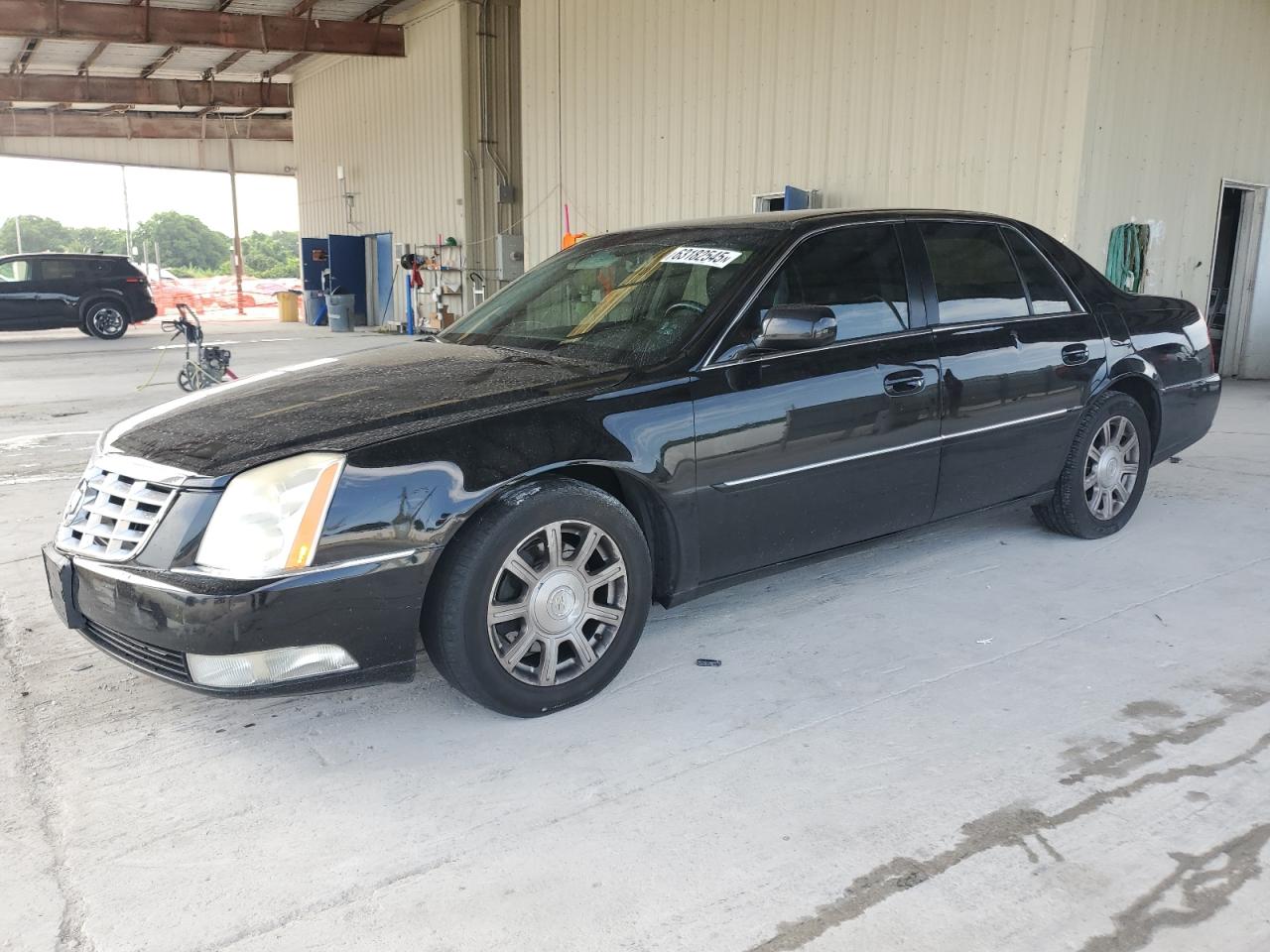 CADILLAC DTS