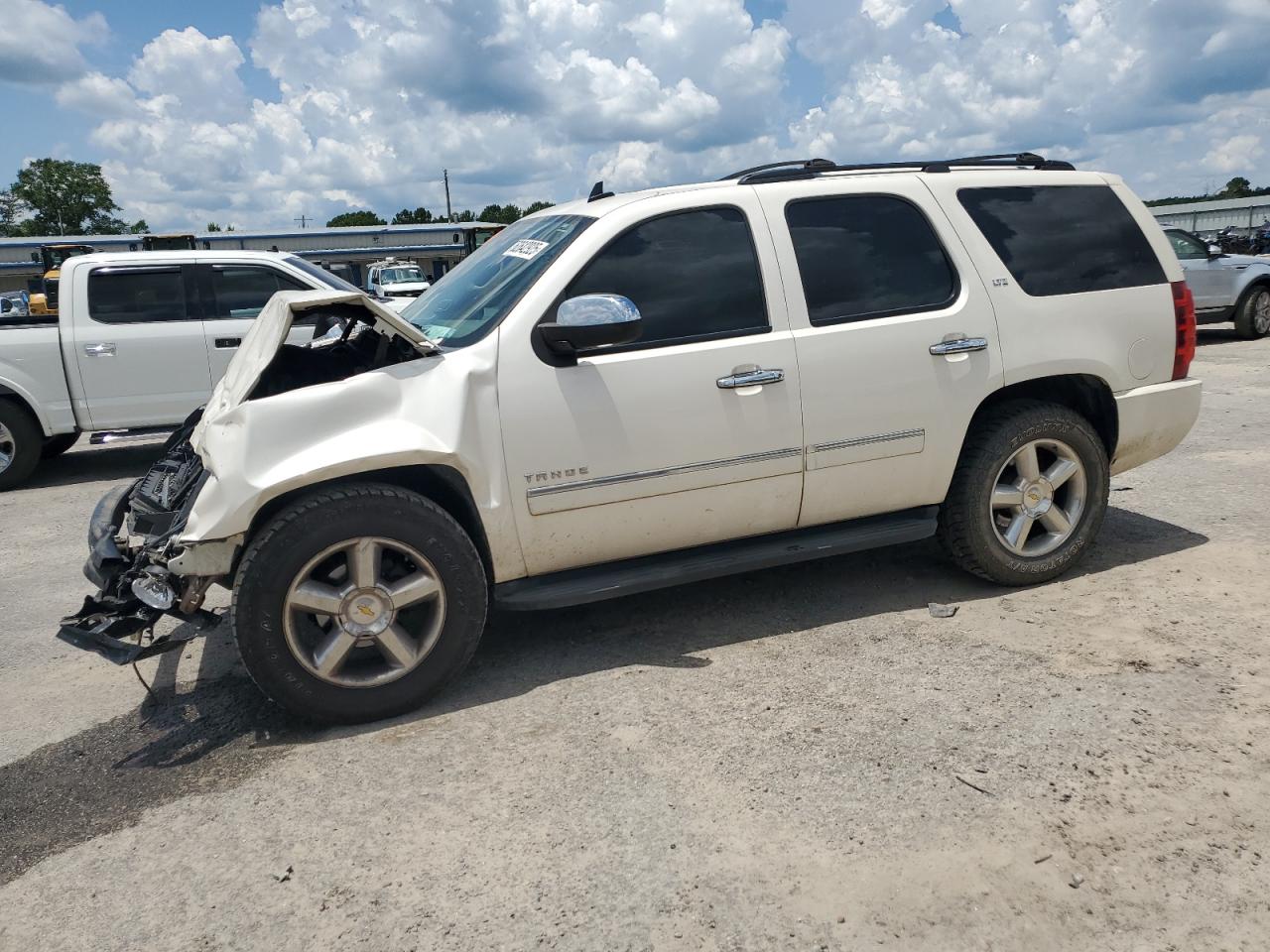 CHEVROLET TAHOE C1500 LTZ