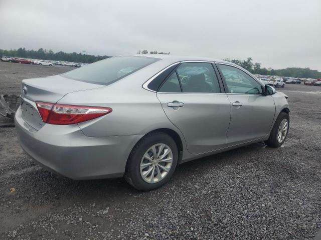 Vin: 4t1bf1fk7hu813468, lot: 61312655, toyota camry le 20173
