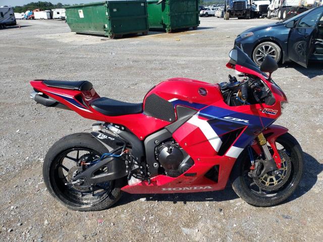 HONDA CBR600 RR 2024 red  gas JH2PC40J5RK100559 photo #1