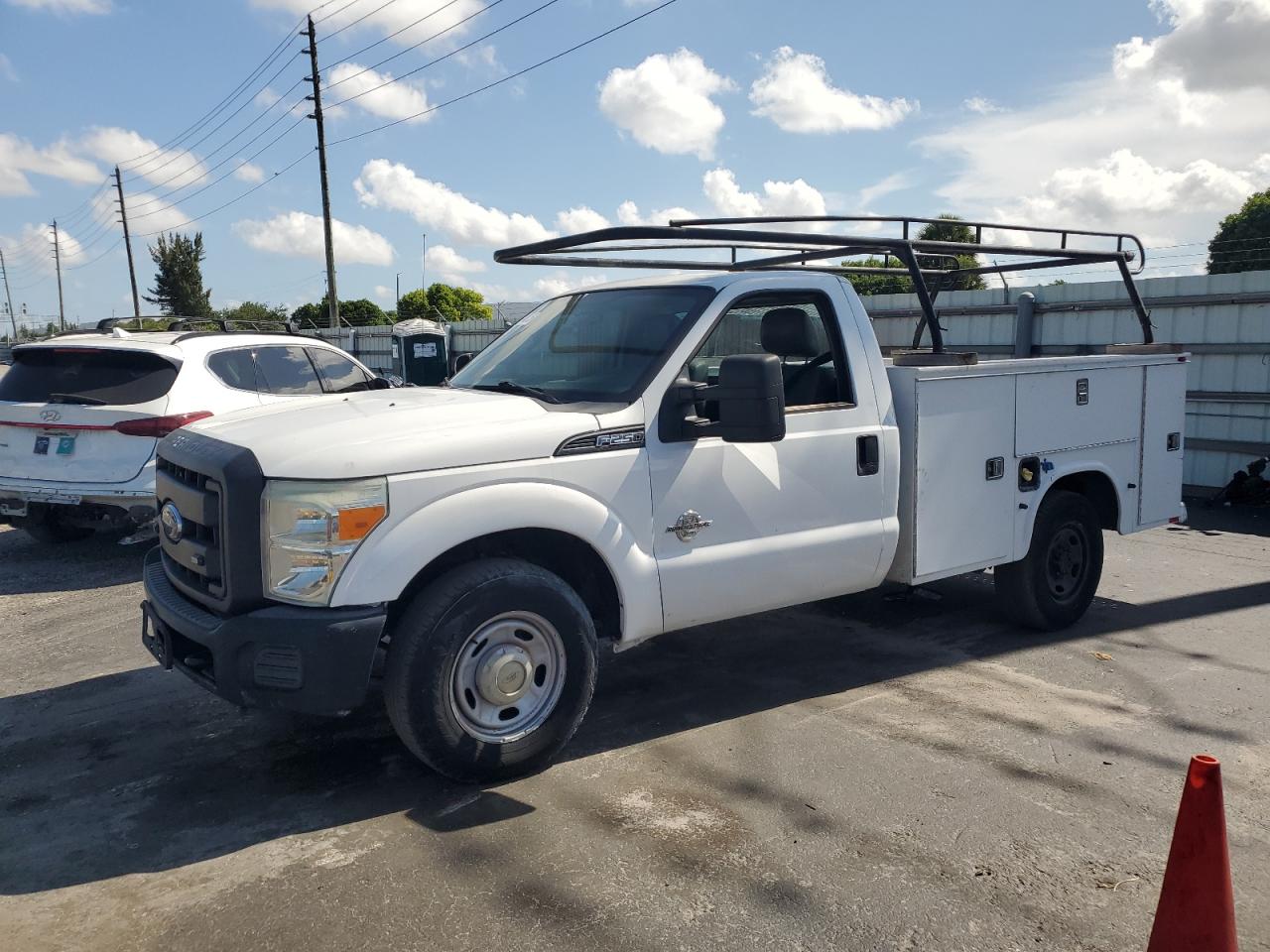 FORD F-250 SUPER DUTY
