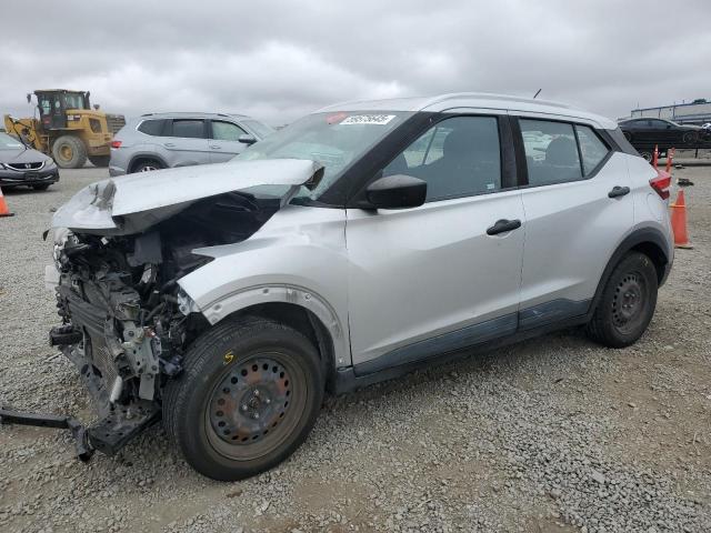 NISSAN KICKS S